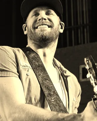 Chase Rice Moline